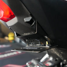 Load image into Gallery viewer, Honda CBR650R / CB650R Low Mount