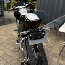 Load image into Gallery viewer, Universal Adjustable / Flip Bracket