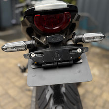 Load image into Gallery viewer, Universal Adjustable / Flip Bracket