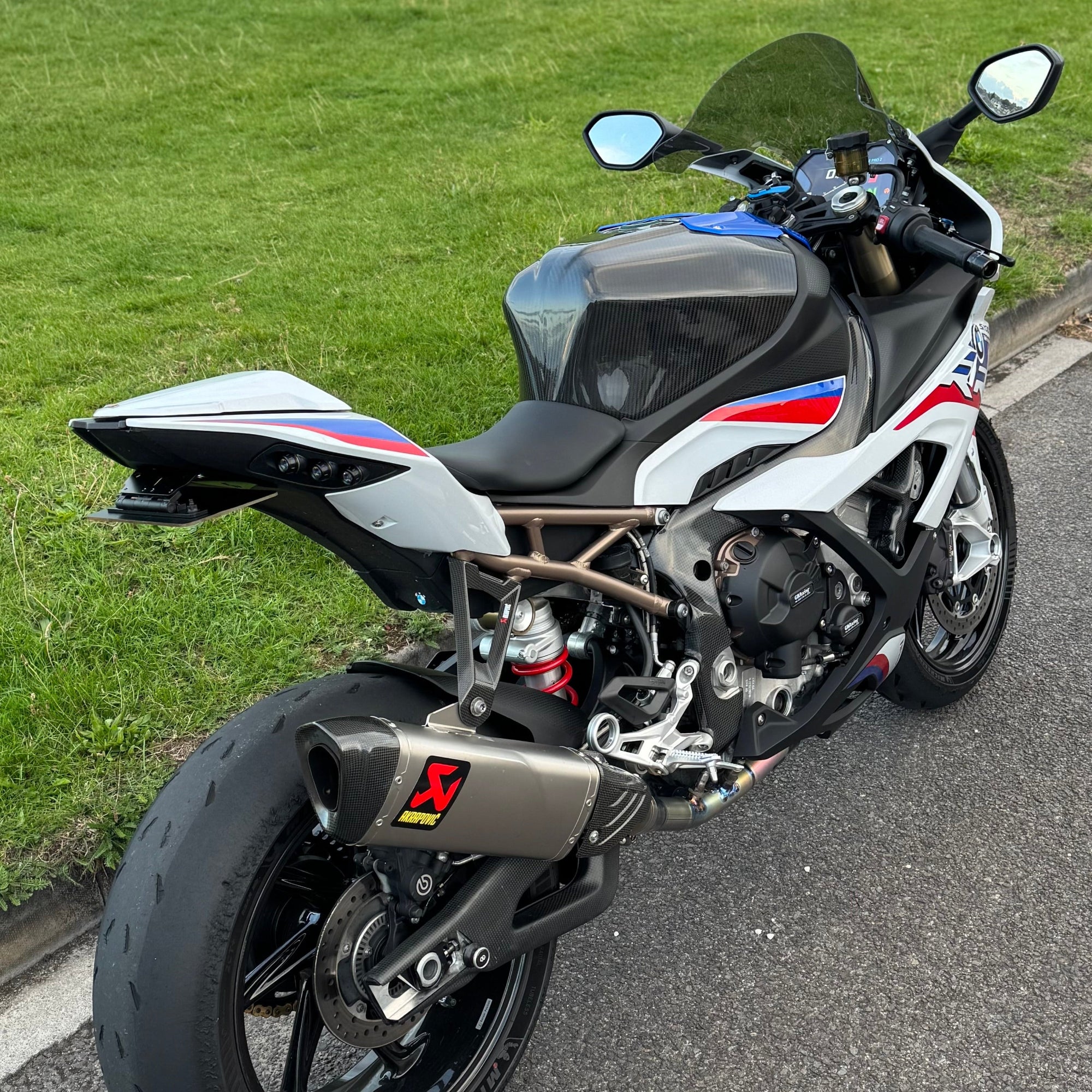 BMW S1000R Tail Tidy/Fender Eliminator 2021 - 2026. Keeps BMW Number Plate LED - Foto 4