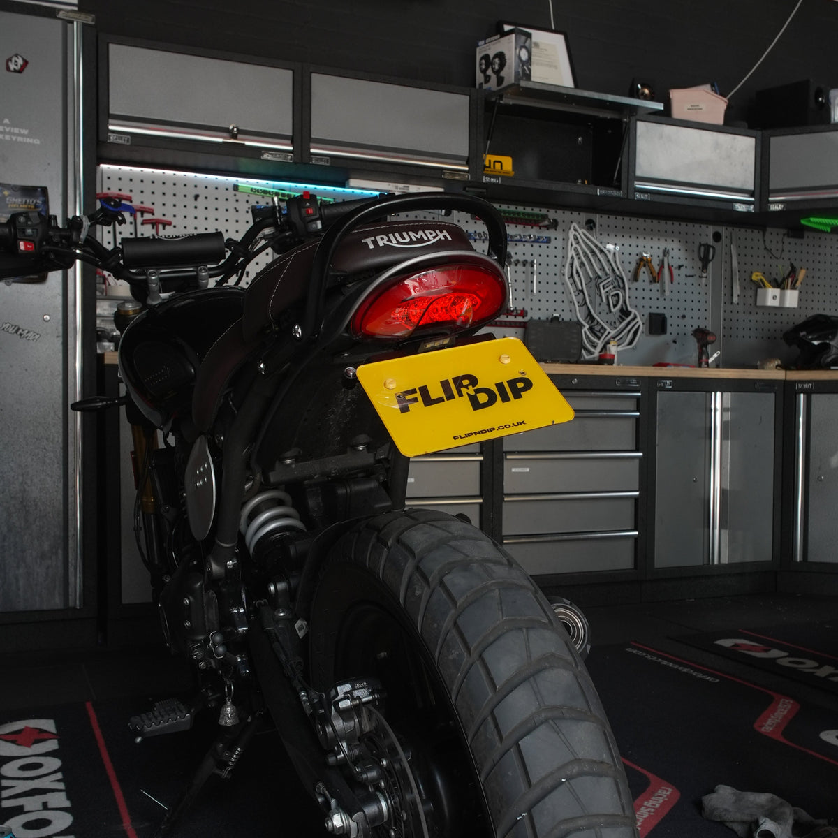 Triumph Scrambler 400X