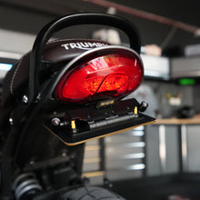 Load image into Gallery viewer, Triumph Scrambler 400X
