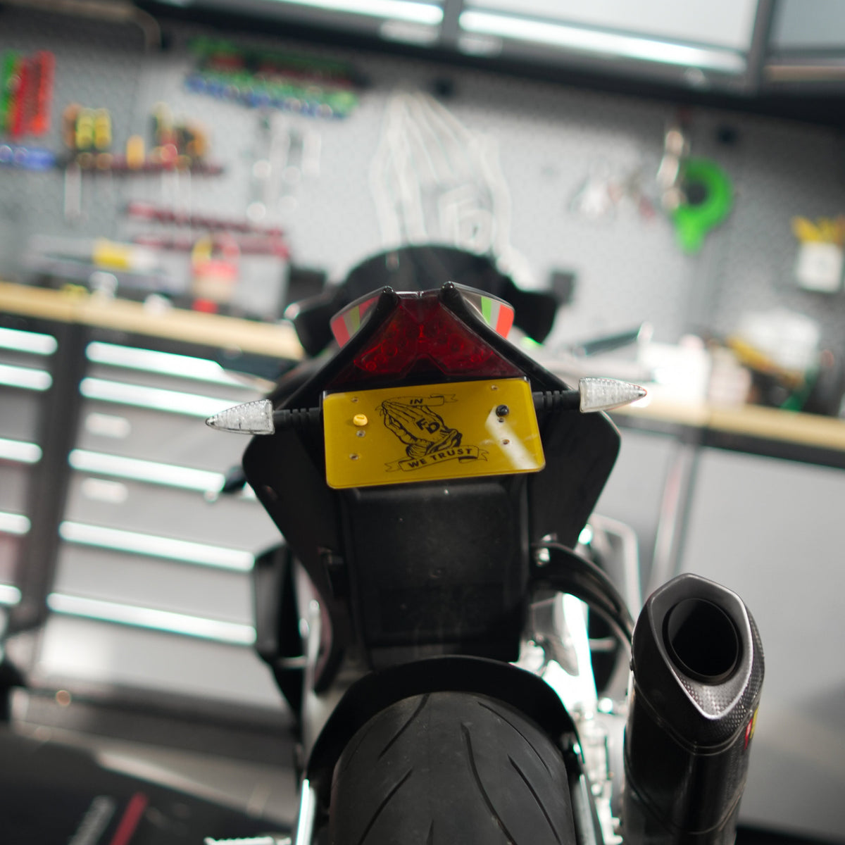 Aprilia RSV4