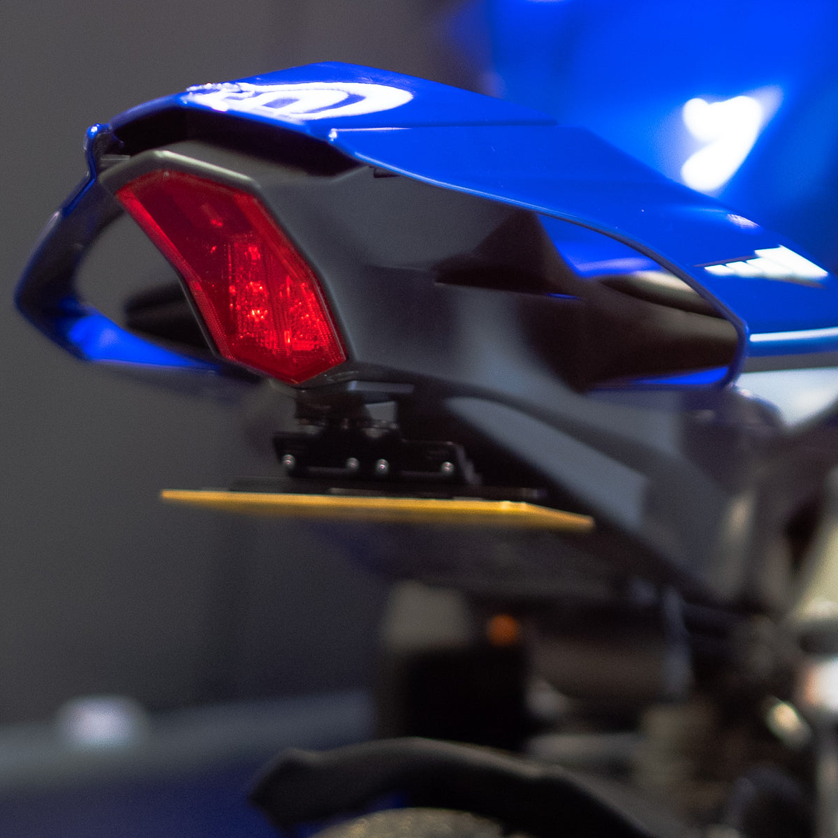 Yamaha R1