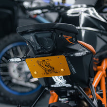 Load image into Gallery viewer, KTM Superduke 1290
