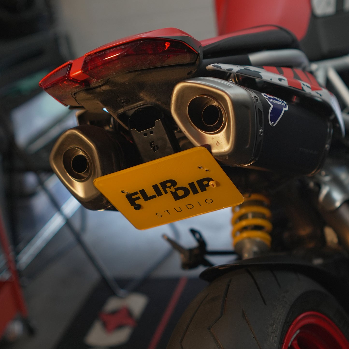 Ducati Hypermotard 950