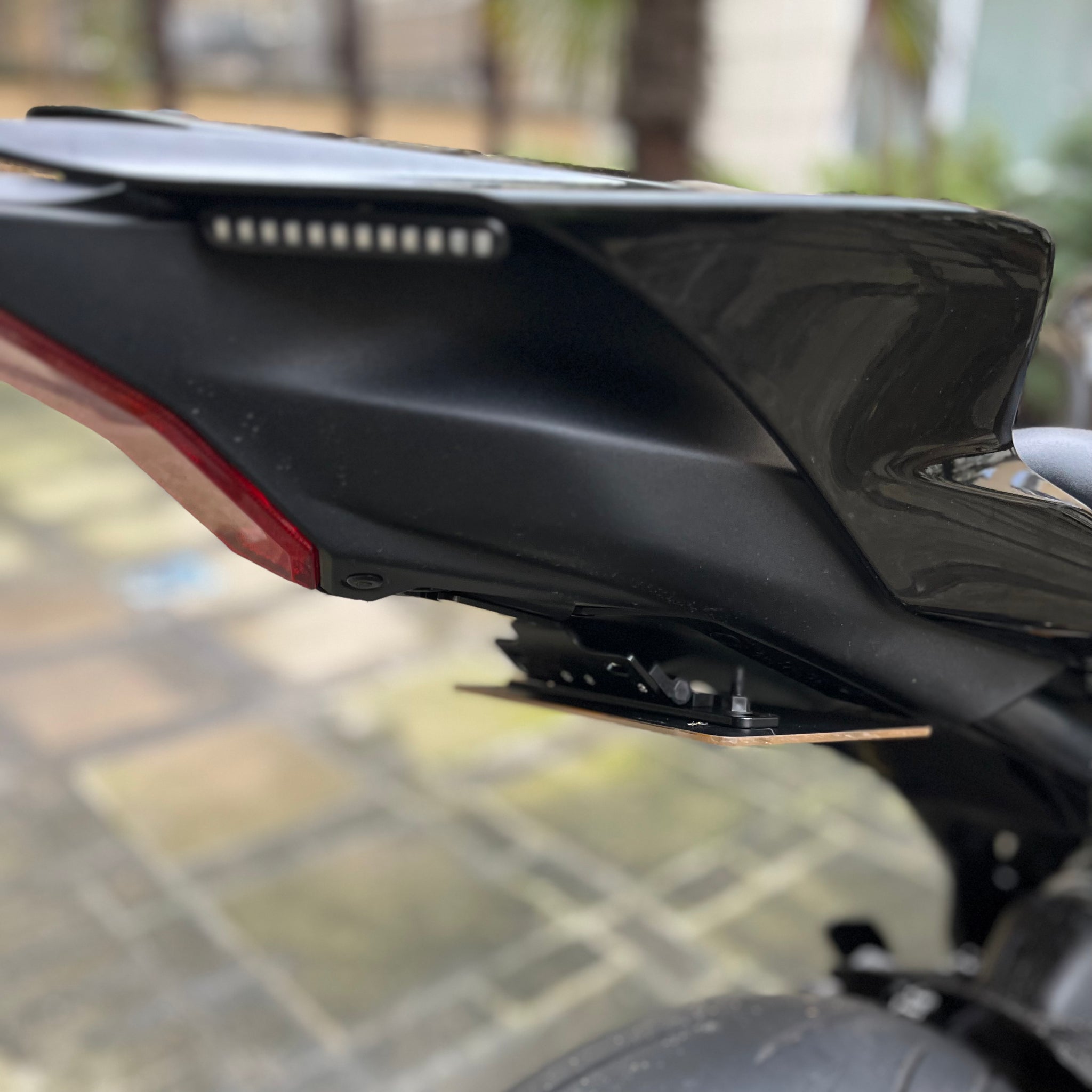 Yamaha R7