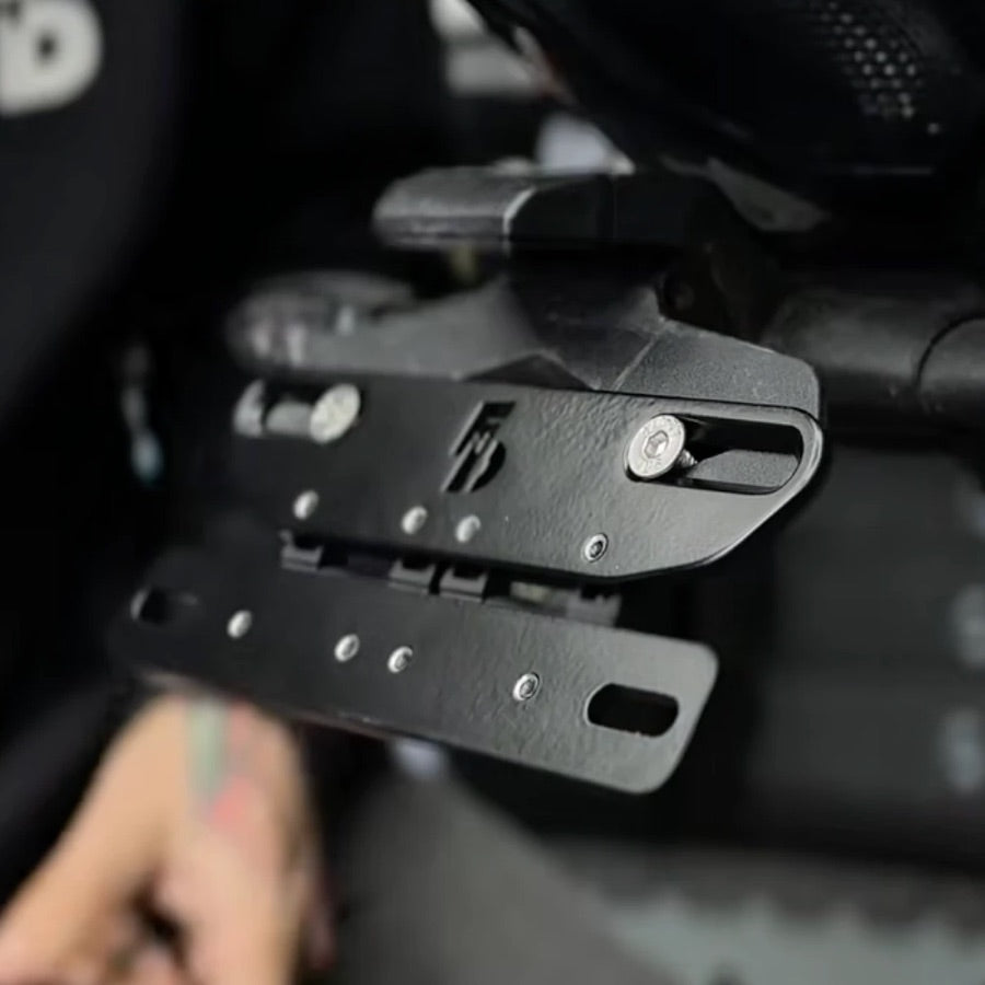 Normal universal bracket fitted to a bike